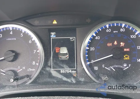 2018 Toyota Highlander Le Plus из США, поврежденный, VIN 5TDBZRFH0JS891258